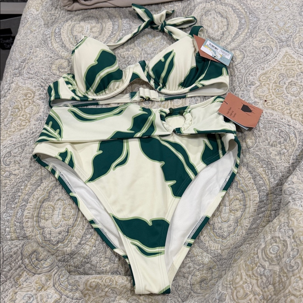 Shade & Shore Green and Cream Leaf-Print Bikini Set